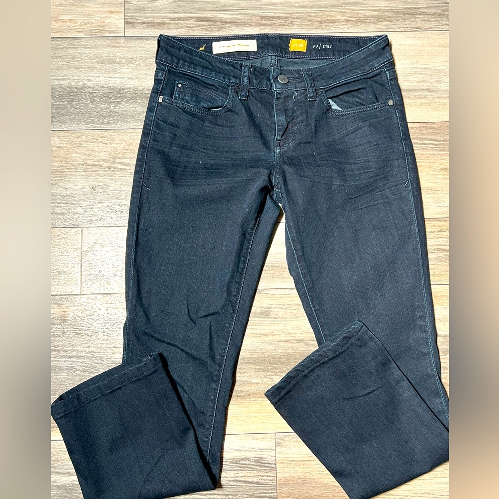 Pilcro and the Letterpress Women Jeans- 26.‎
